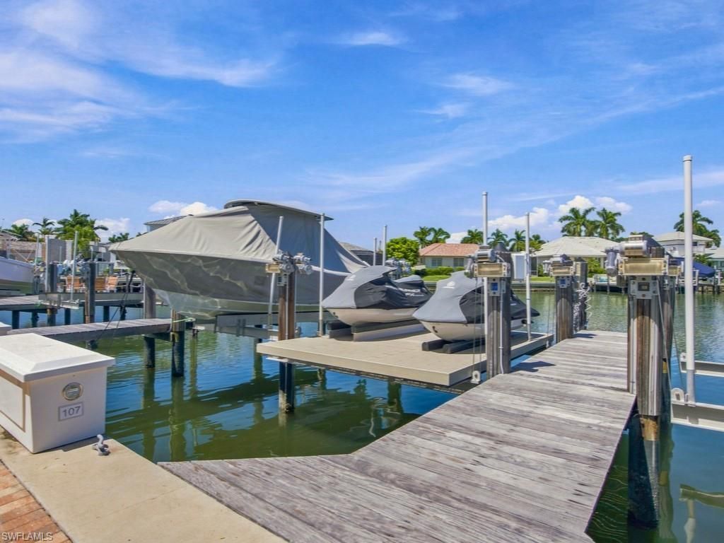 880 Huron Ct, Unit 307, Marco Island, FL 34145 Photo