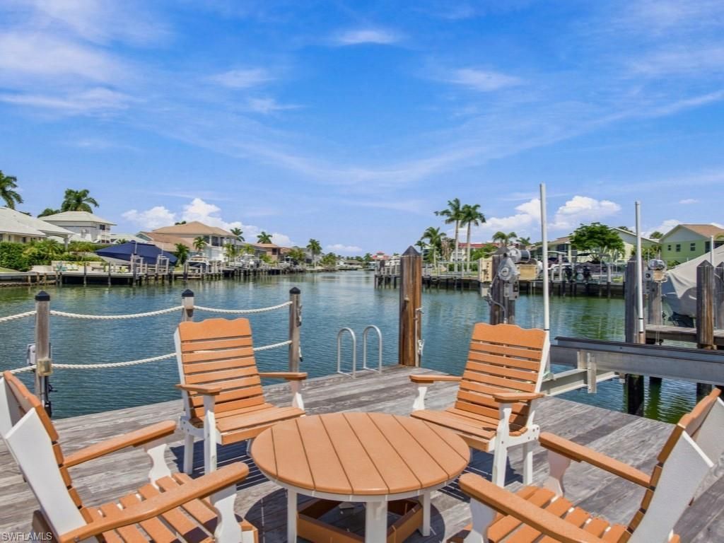 880 Huron Ct, Unit 307, Marco Island, FL 34145 Photo