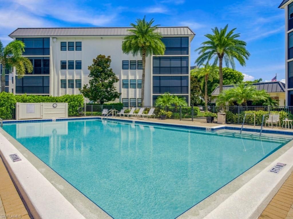880 Huron Ct, Unit 307, Marco Island, FL 34145 Photo