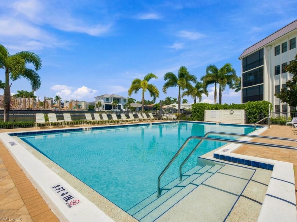 880 Huron Ct, Unit 307, Marco Island, FL 34145 Photo