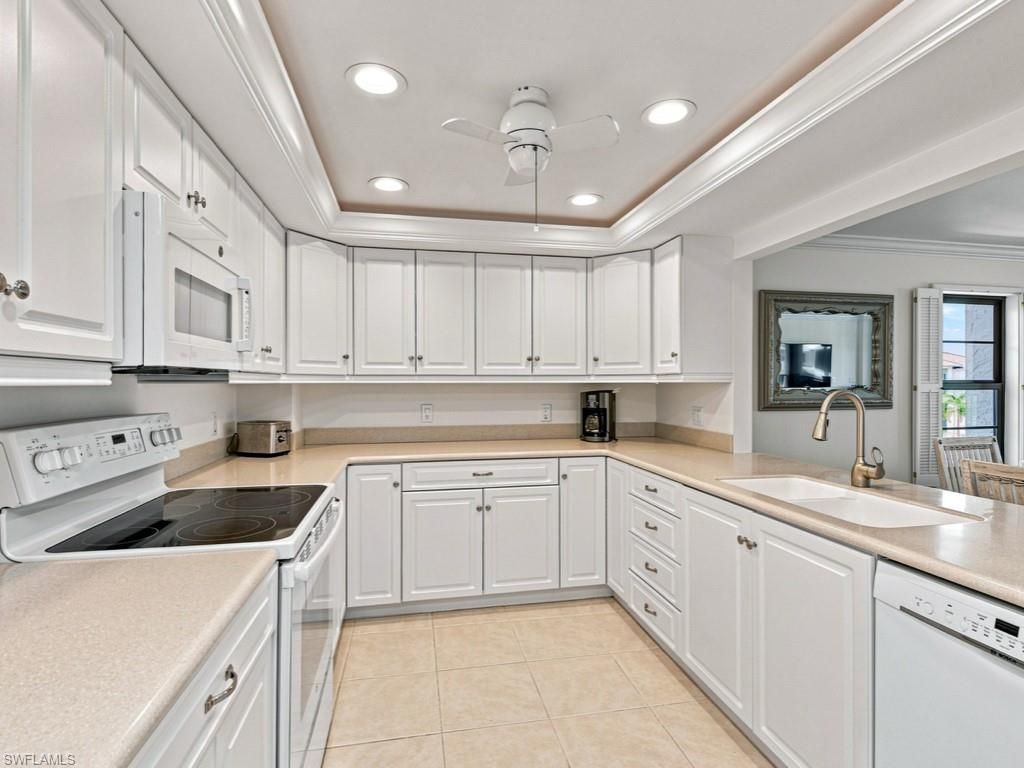 880 Huron Ct, Unit 307, Marco Island, FL 34145 Photo