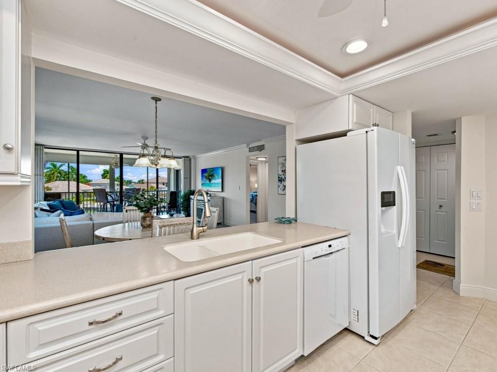 880 Huron Ct, Unit 307, Marco Island, FL 34145 Photo