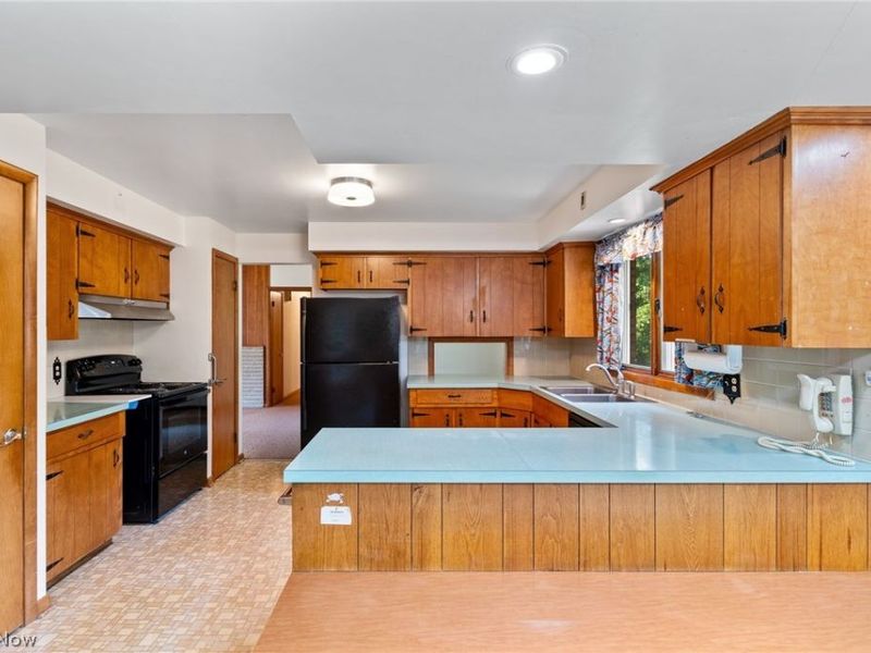 204 Sutton Avenue NE, North Canton, OH 44720 Photo 11