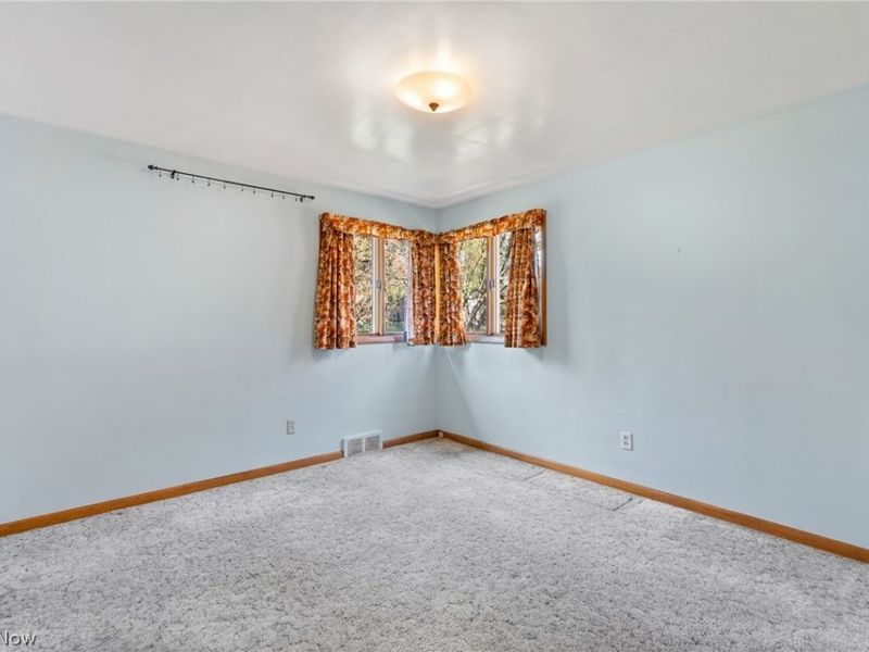 204 Sutton Avenue NE, North Canton, OH 44720 Photo 19