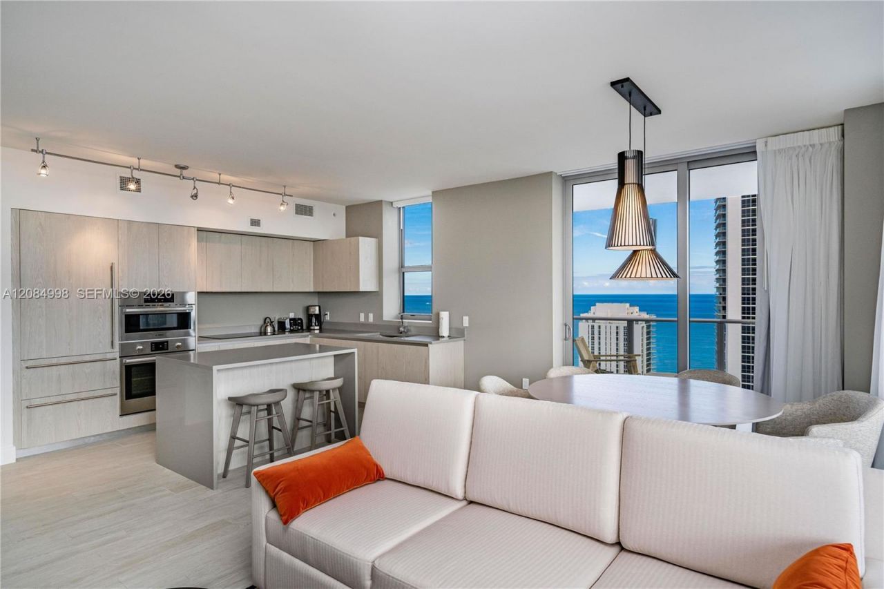 4010 S Ocean Dr, Unit R1609, Hollywood, FL 33019 Photo