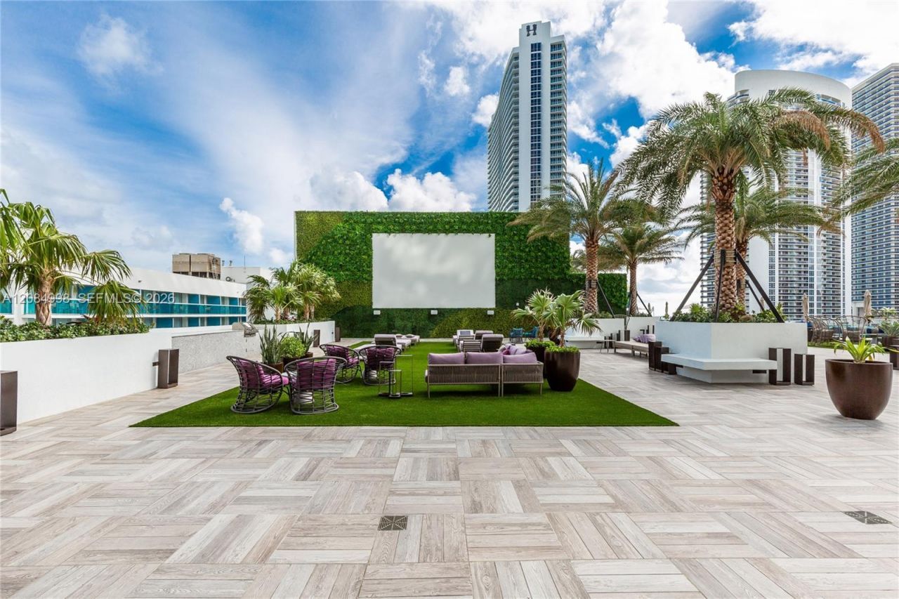 4010 S Ocean Dr, Unit R1609, Hollywood, FL 33019 Photo