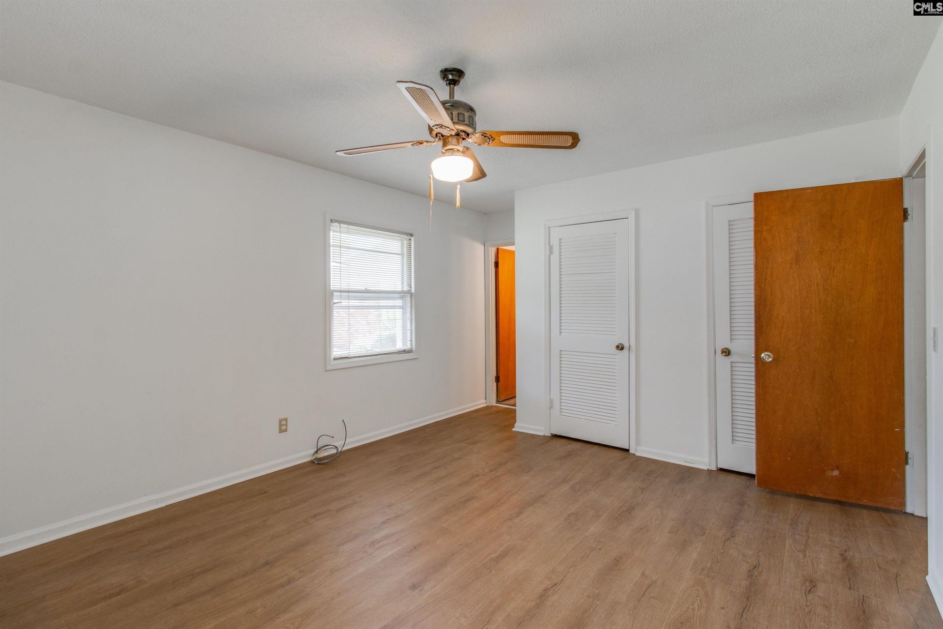 5219 Enfield Drive Photo 13
