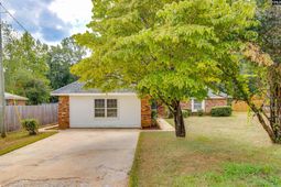 5219 Enfield Drive photo 4