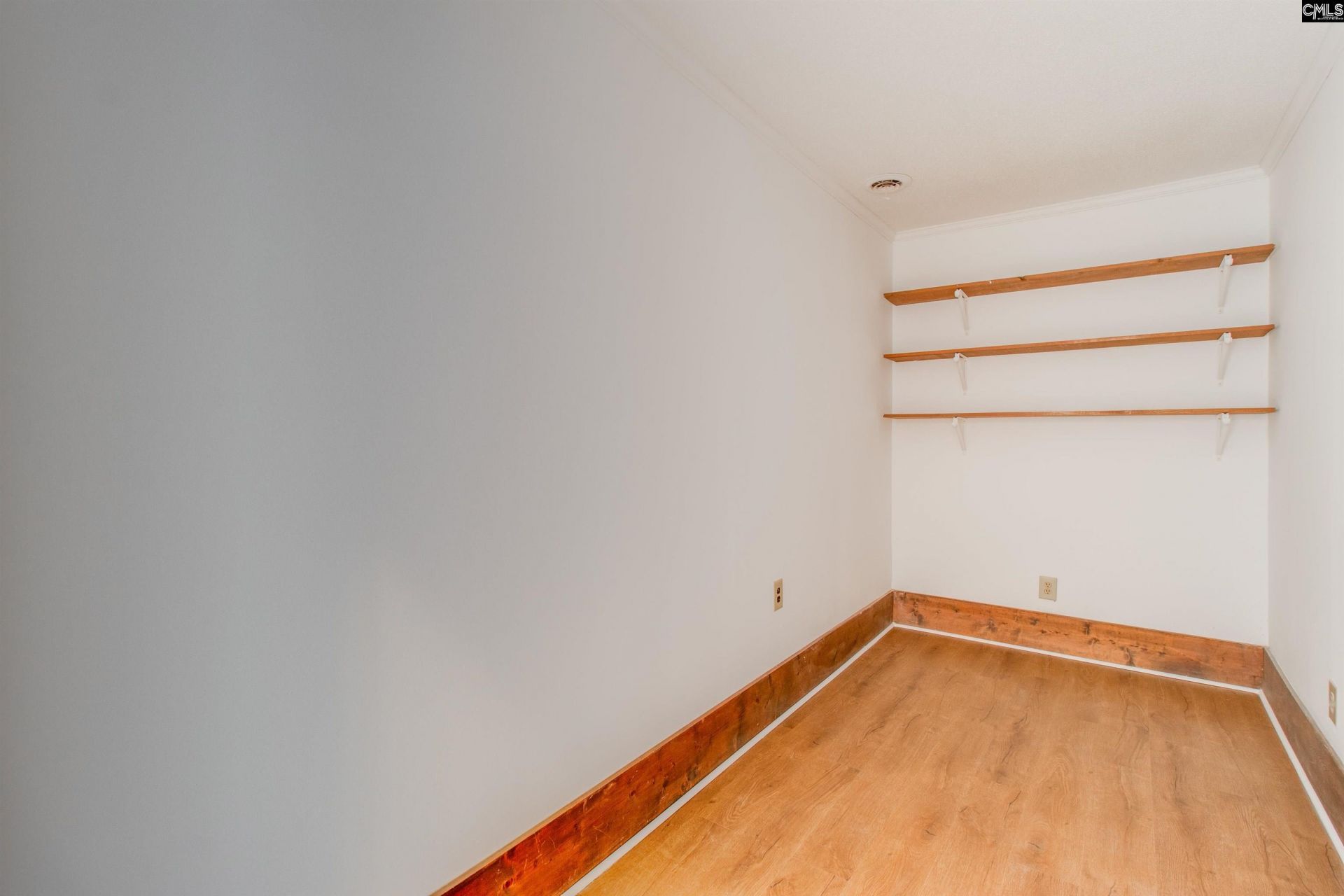 5219 Enfield Drive Photo 21