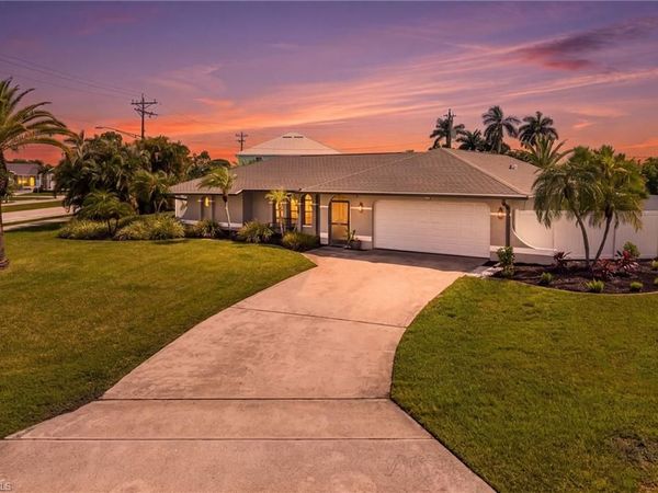 404 SW 34th TER , CAPE CORAL, FL 33914