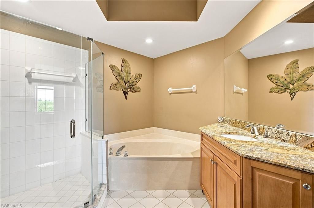 271 Lenell Rd, Unit 4, Fort Myers Beach, FL 33931 Photo