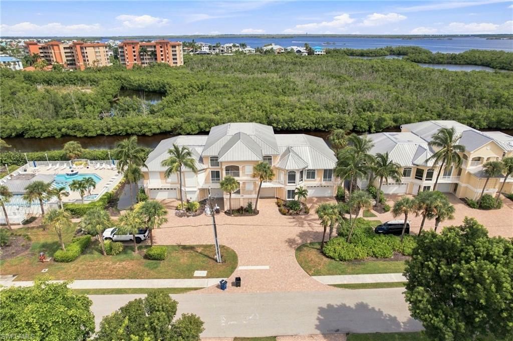 271 Lenell Rd, Unit 4, Fort Myers Beach, FL 33931 Photo