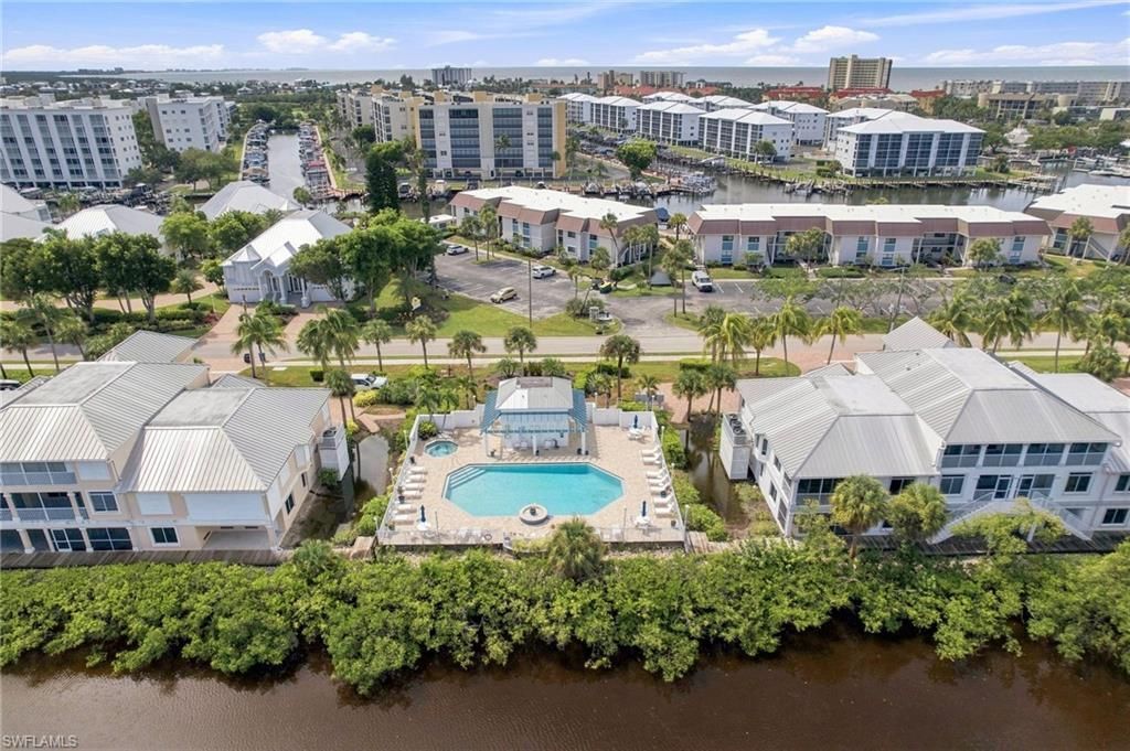 271 Lenell Rd, Unit 4, Fort Myers Beach, FL 33931 Photo
