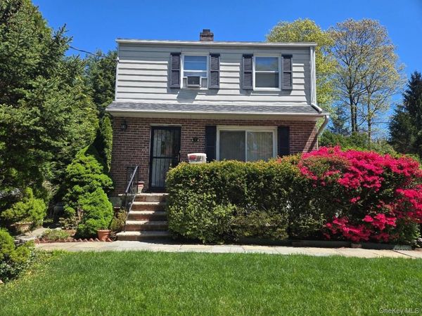 30 Greenvale Circle , White Plains, NY 10607