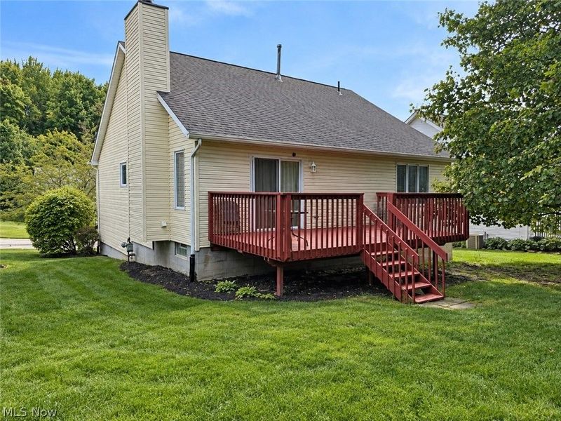 3168 Pondview Drive, Ravenna, OH 44266 Photo 3
