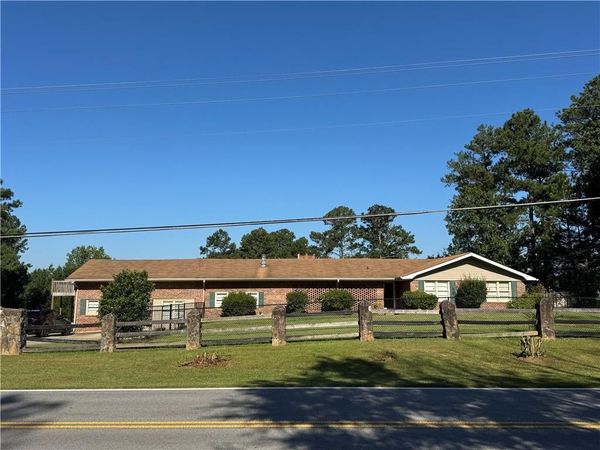 2535 Old Cartersville Road , Dallas, GA 30132