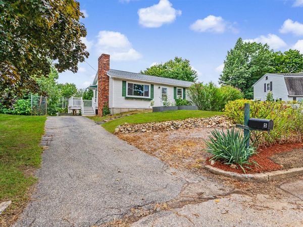 5 Estate Drive, Manchester, NH 03104