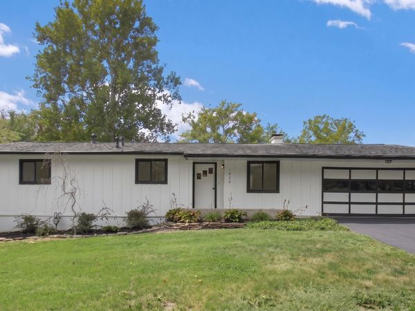 1176 Cambridge Place , Circleville, OH 43113
