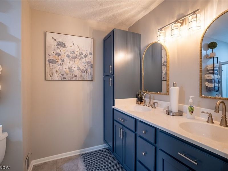 7019 Windward Hills Drive, Unit 011, Brecksville, OH 44141 Photo 11