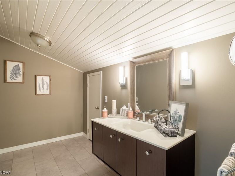 7019 Windward Hills Drive, Unit 011, Brecksville, OH 44141 Photo 21