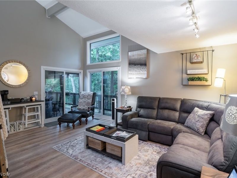 7019 Windward Hills Drive, Unit 011, Brecksville, OH 44141 Photo 27