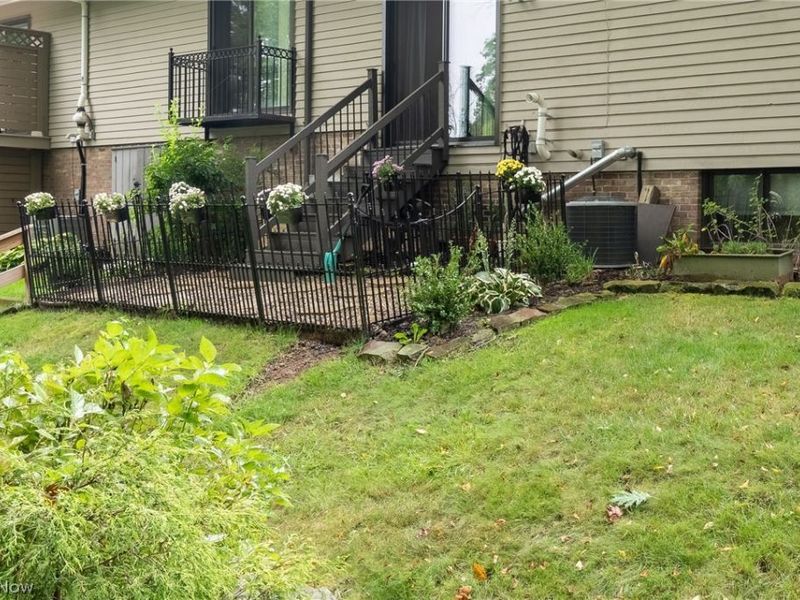 7019 Windward Hills Drive, Unit 011, Brecksville, OH 44141 Photo 38