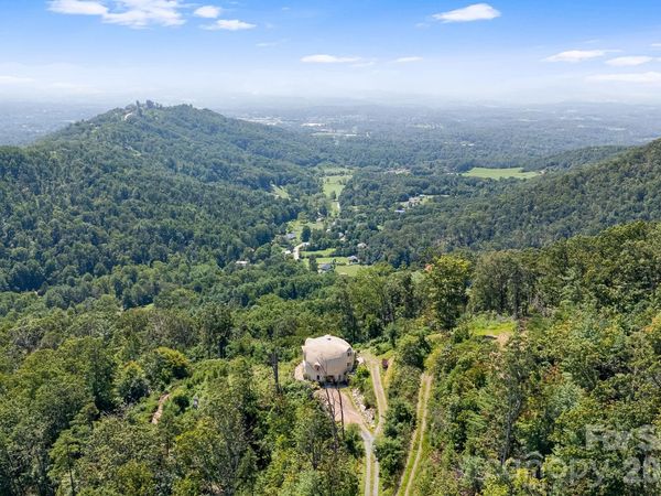 44 Azura Gdns None , Weaverville, NC 28787