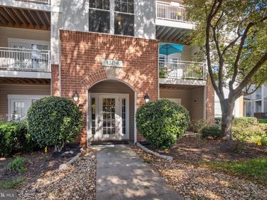 1509 NORTH POINT DRIVE , Unit 2, RESTON, VA 20194
