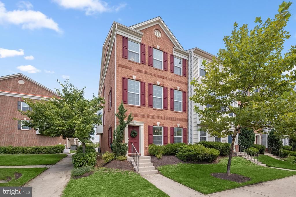 7811 QUIDDITCH LANE , ELKRIDGE, MD 21075