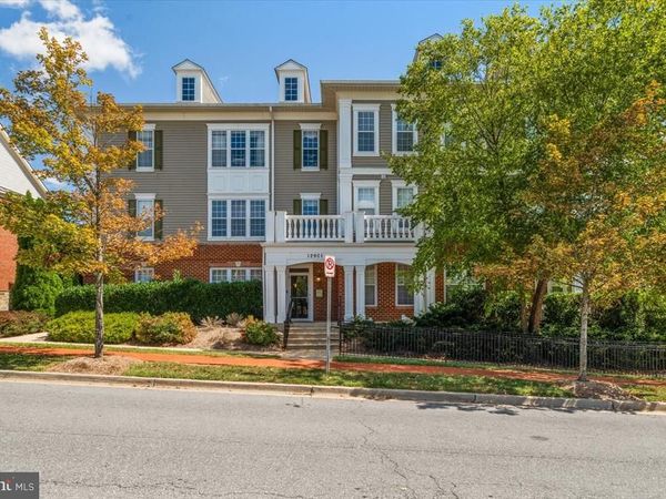 12901 CLARKS CROSSING, Unit 103, CLARKSBURG, MD 20871