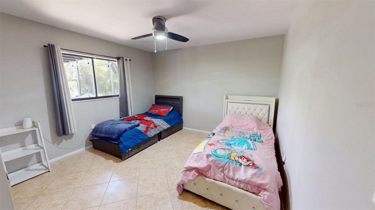 2461 Gold Oak Court E, Sarasota, FL 34232 Photo