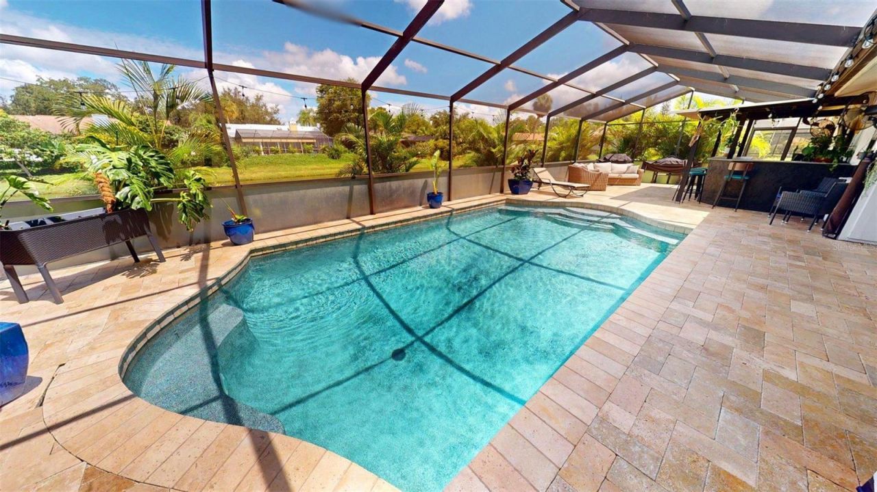 2461 Gold Oak Court E, Sarasota, FL 34232 Photo