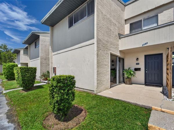1131 LONGFELLOW ROAD , SARASOTA, FL 34243