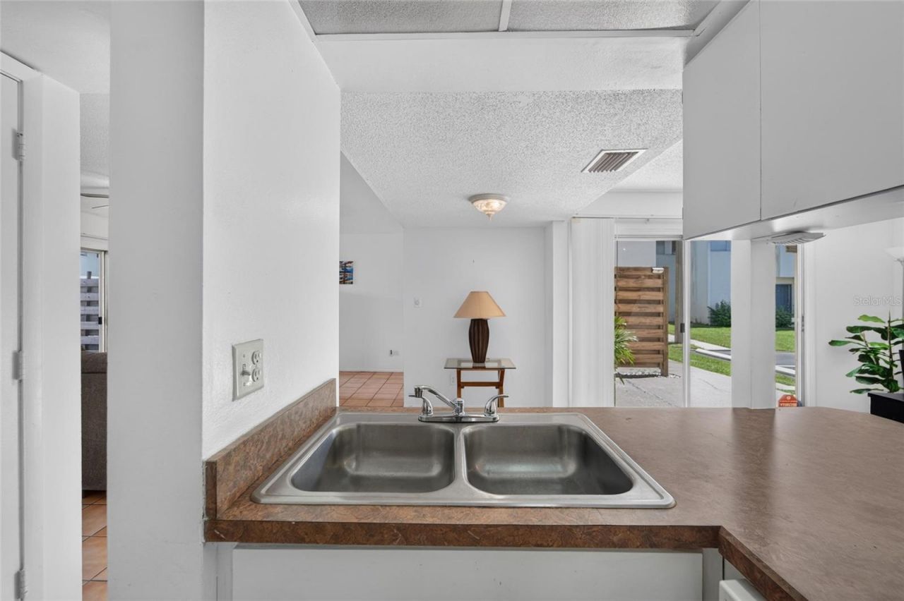 1131 Longfellow Road, Sarasota, FL 34243 Photo