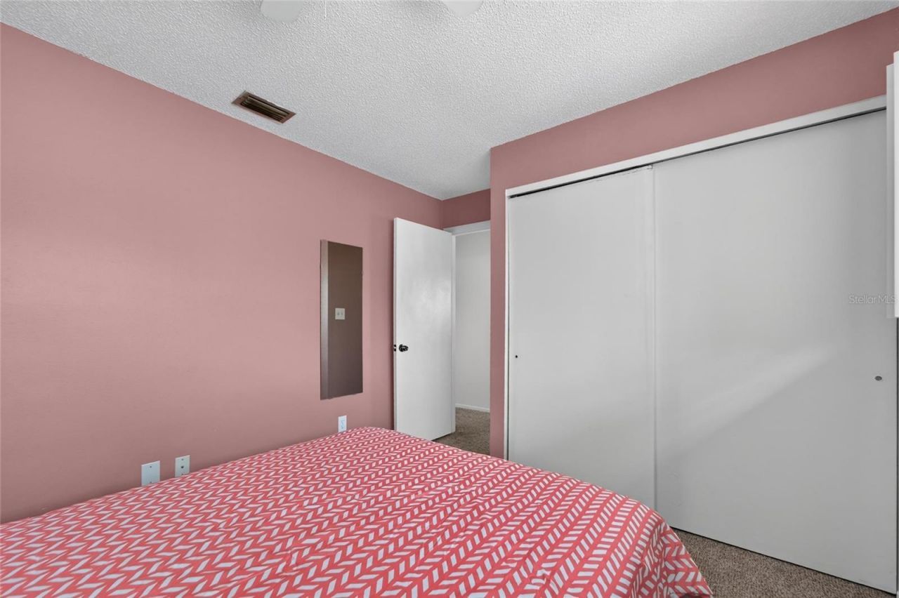 1131 Longfellow Road, Sarasota, FL 34243 Photo