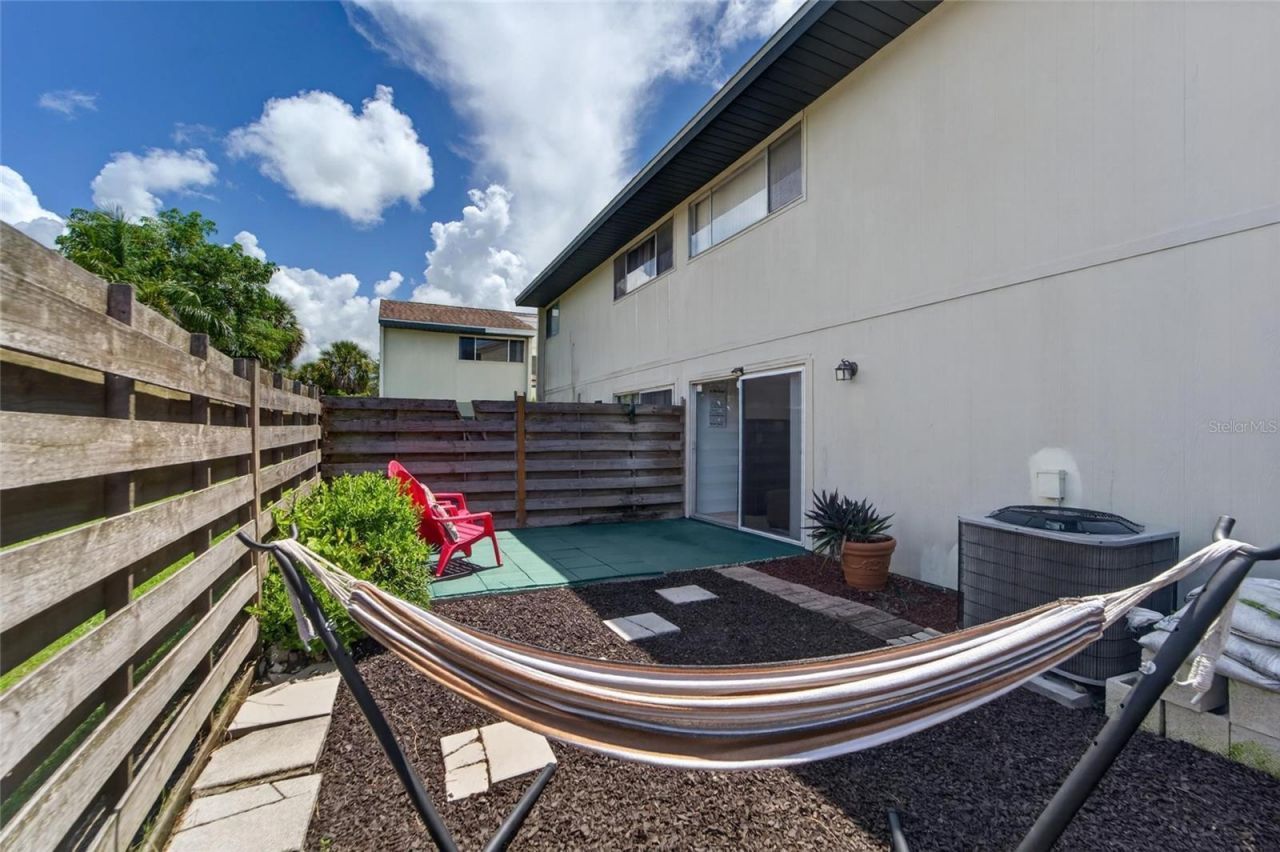 1131 Longfellow Road, Sarasota, FL 34243 Photo