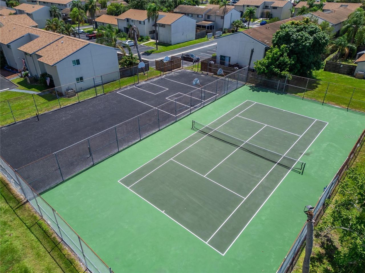 1131 Longfellow Road, Sarasota, FL 34243 Photo