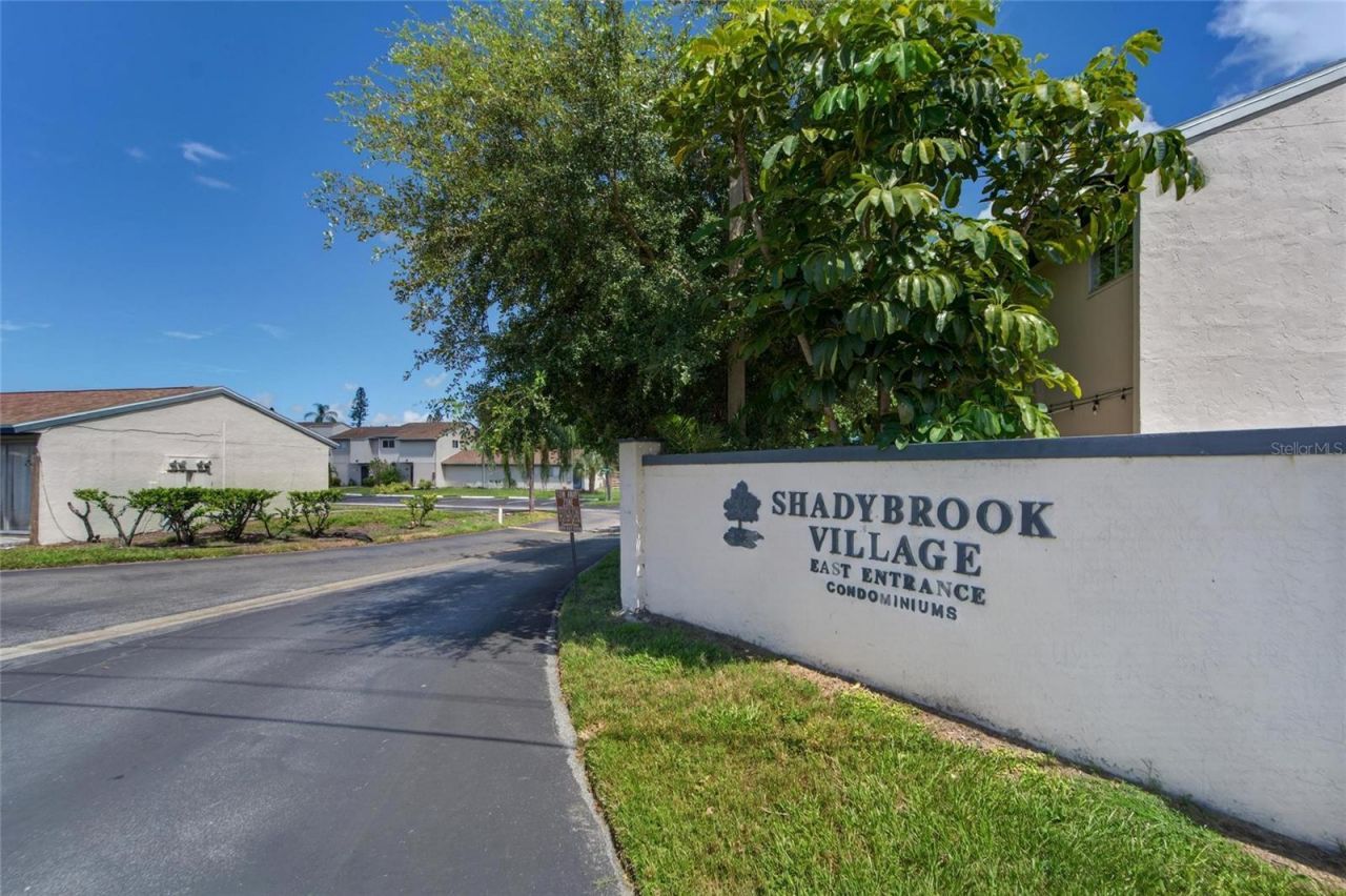 1131 Longfellow Road, Sarasota, FL 34243 Photo