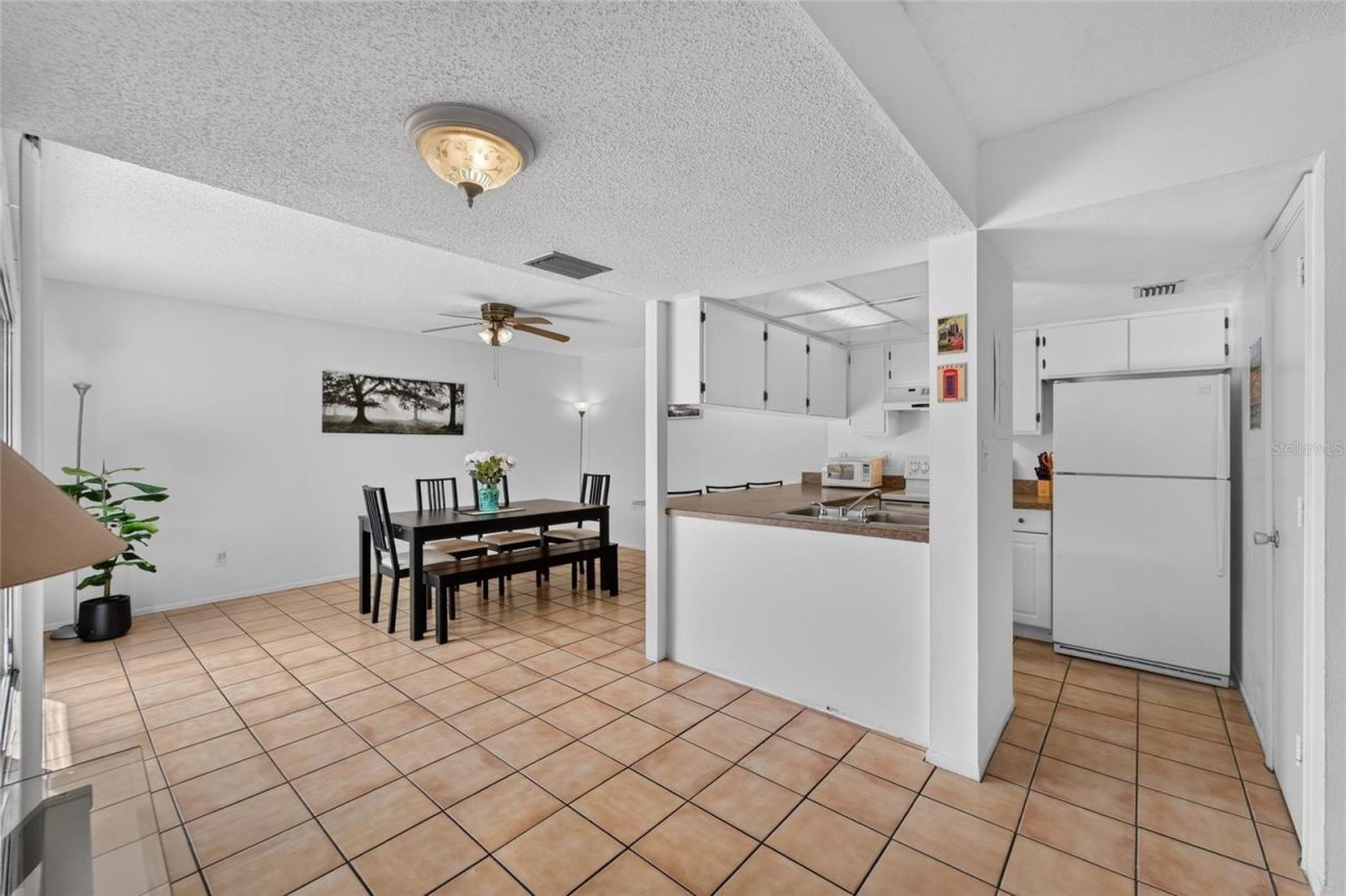 1131 Longfellow Road, Sarasota, FL 34243 Photo