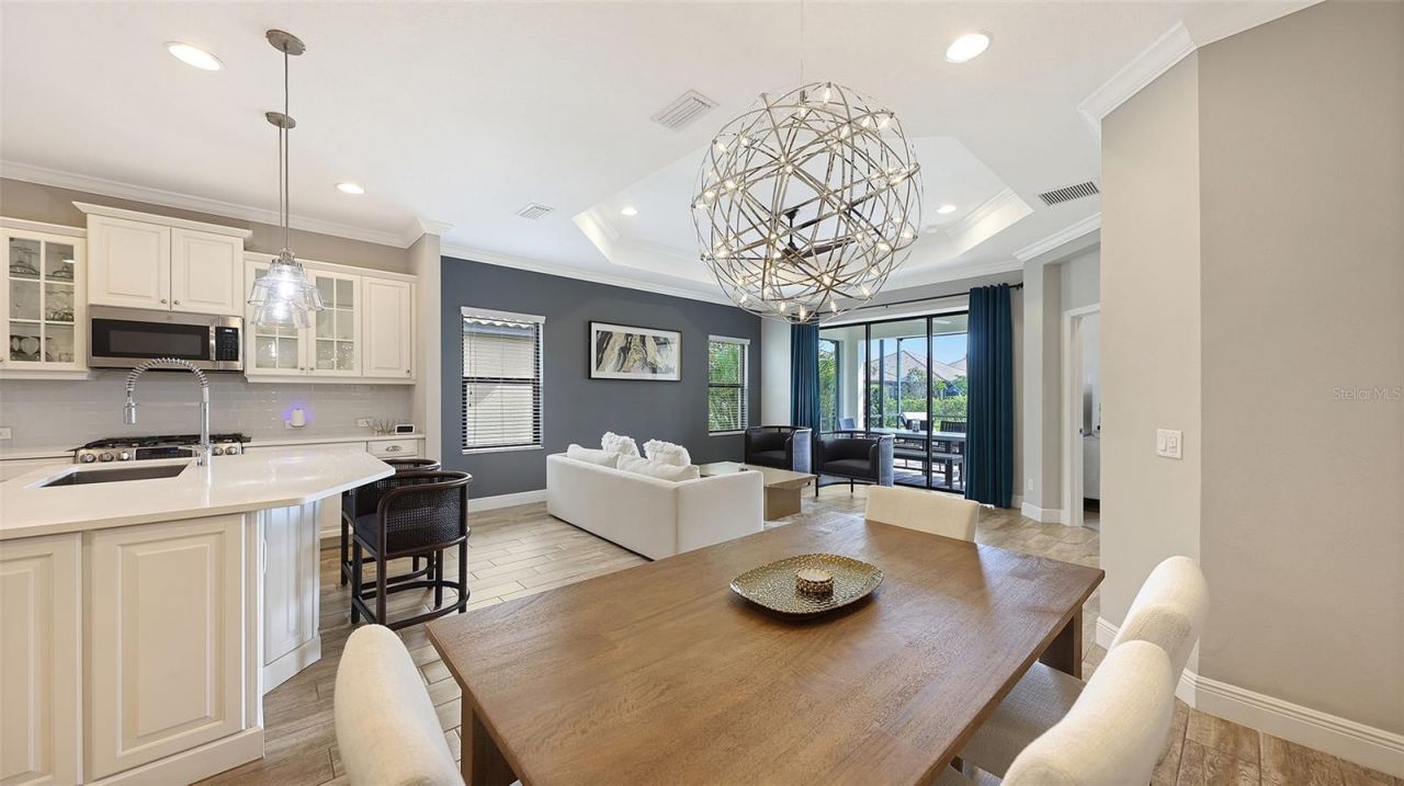 6423 Positano Court, Sarasota, FL 34243 Photo