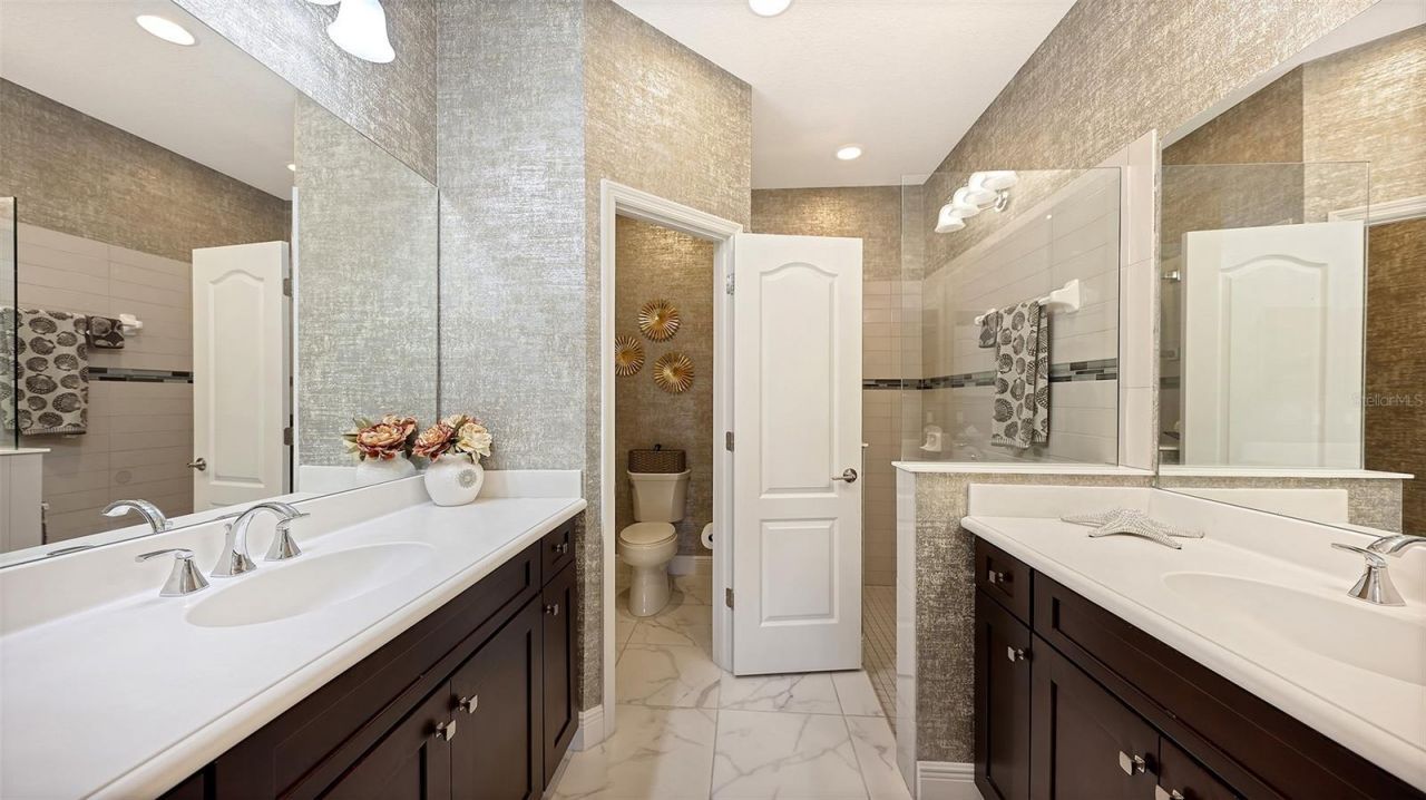 6423 Positano Court, Sarasota, FL 34243 Photo