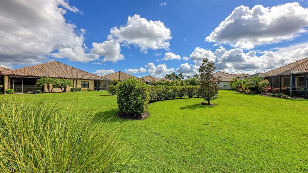 6423 Positano Court, Sarasota, FL 34243 Photo