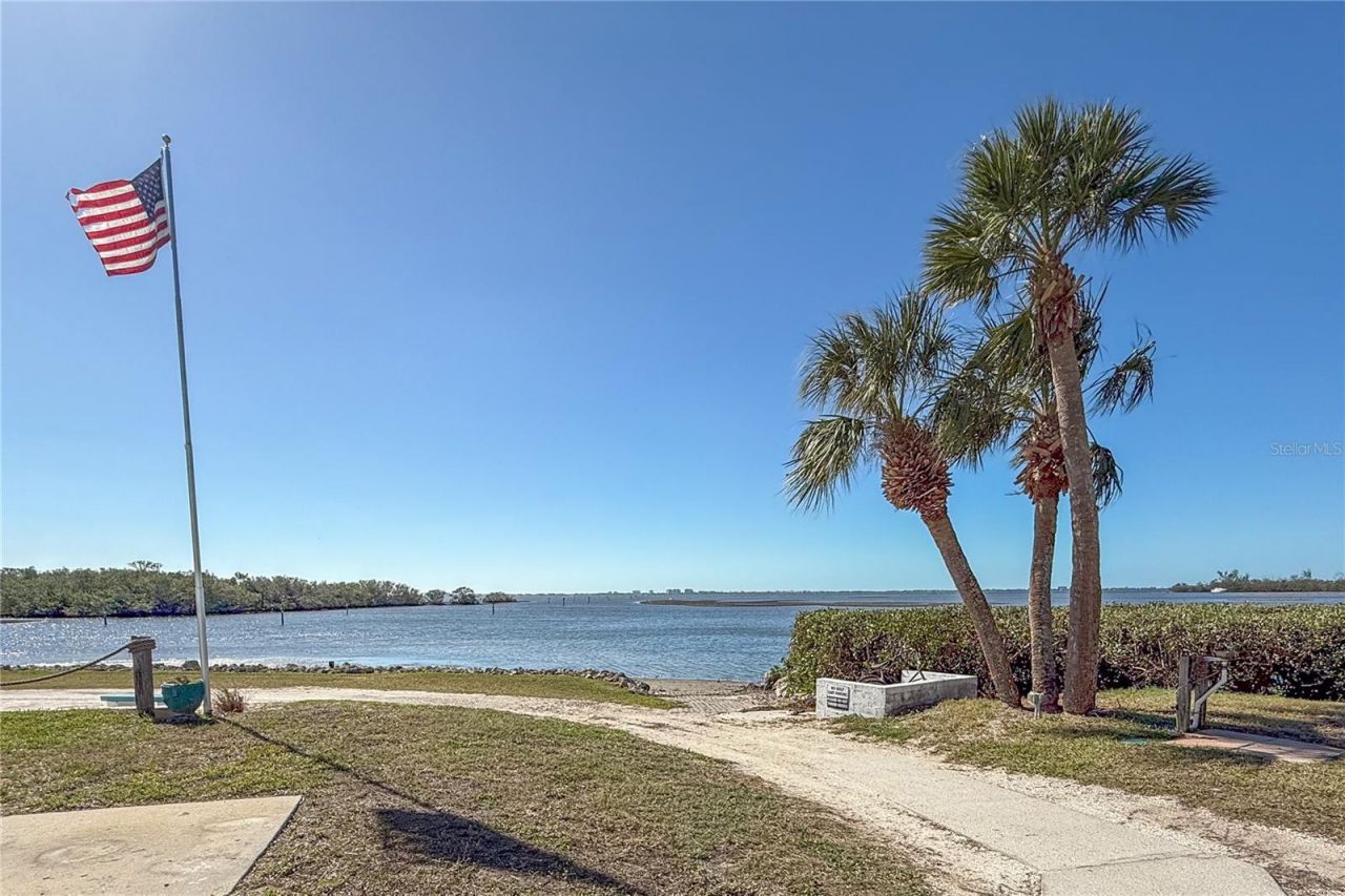 6609 New Jersey Street, Bradenton, FL 34207 Photo
