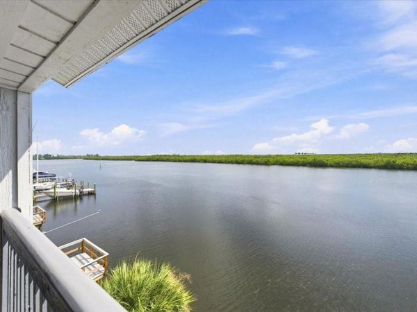 817 B BAHIA DEL SOL DRIVE, Unit 40, RUSKIN, FL 33570