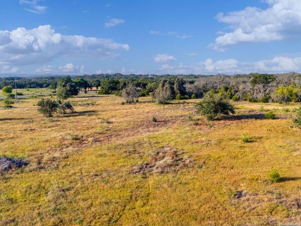 7994 W Us Highway 290, Johnson City, TX 78636