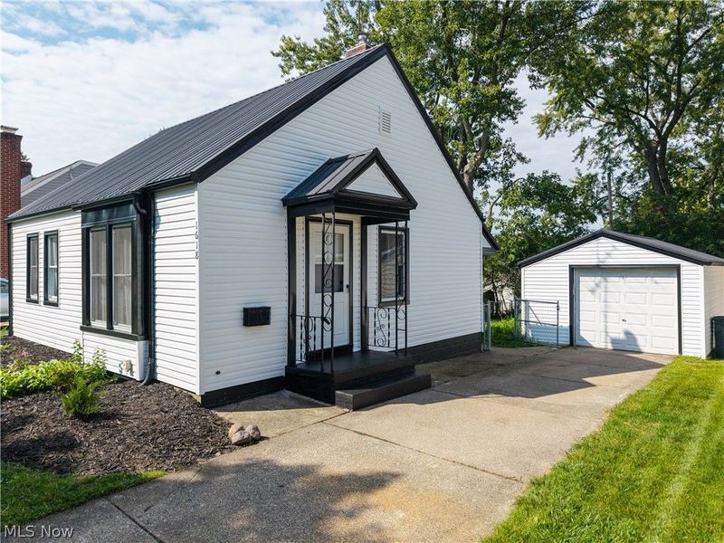 1618 Rockford Street, Akron, OH 44301 Photo 3