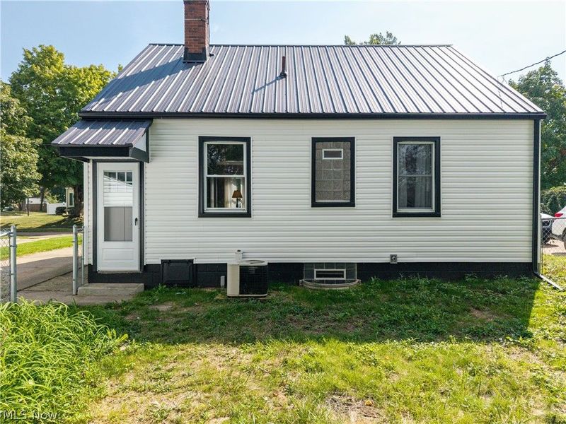 1618 Rockford Street, Akron, OH 44301 Photo 4