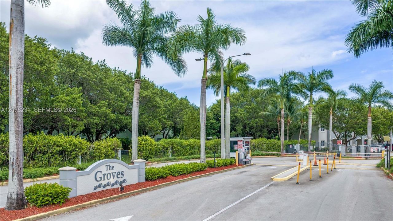 2992 SE 15th Ave , Homestead, FL 33035 Photo