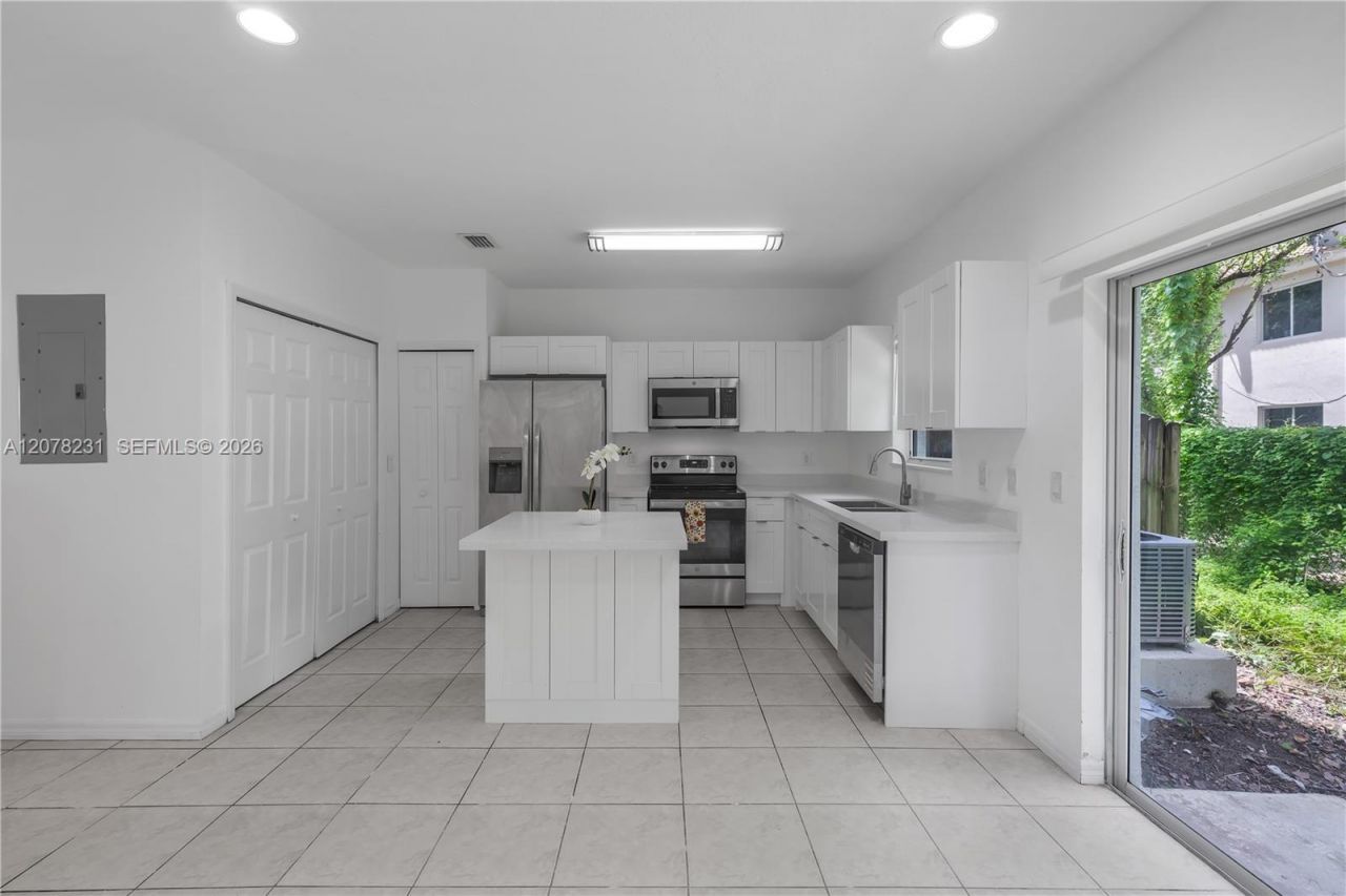 2992 SE 15th Ave , Homestead, FL 33035 Photo