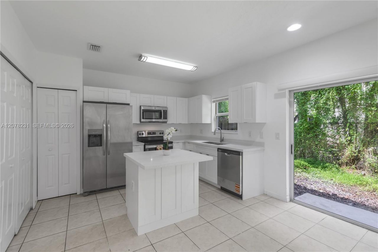 2992 SE 15th Ave, Homestead, FL 33035 Photo